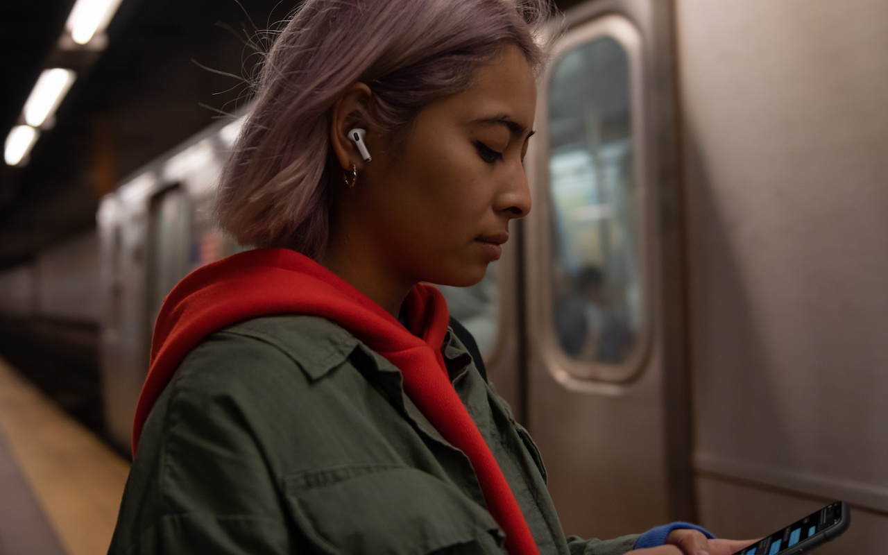 Apple’s New AirPods Pro Offer Active Noise Cancellation and Better Fit | Computer ...