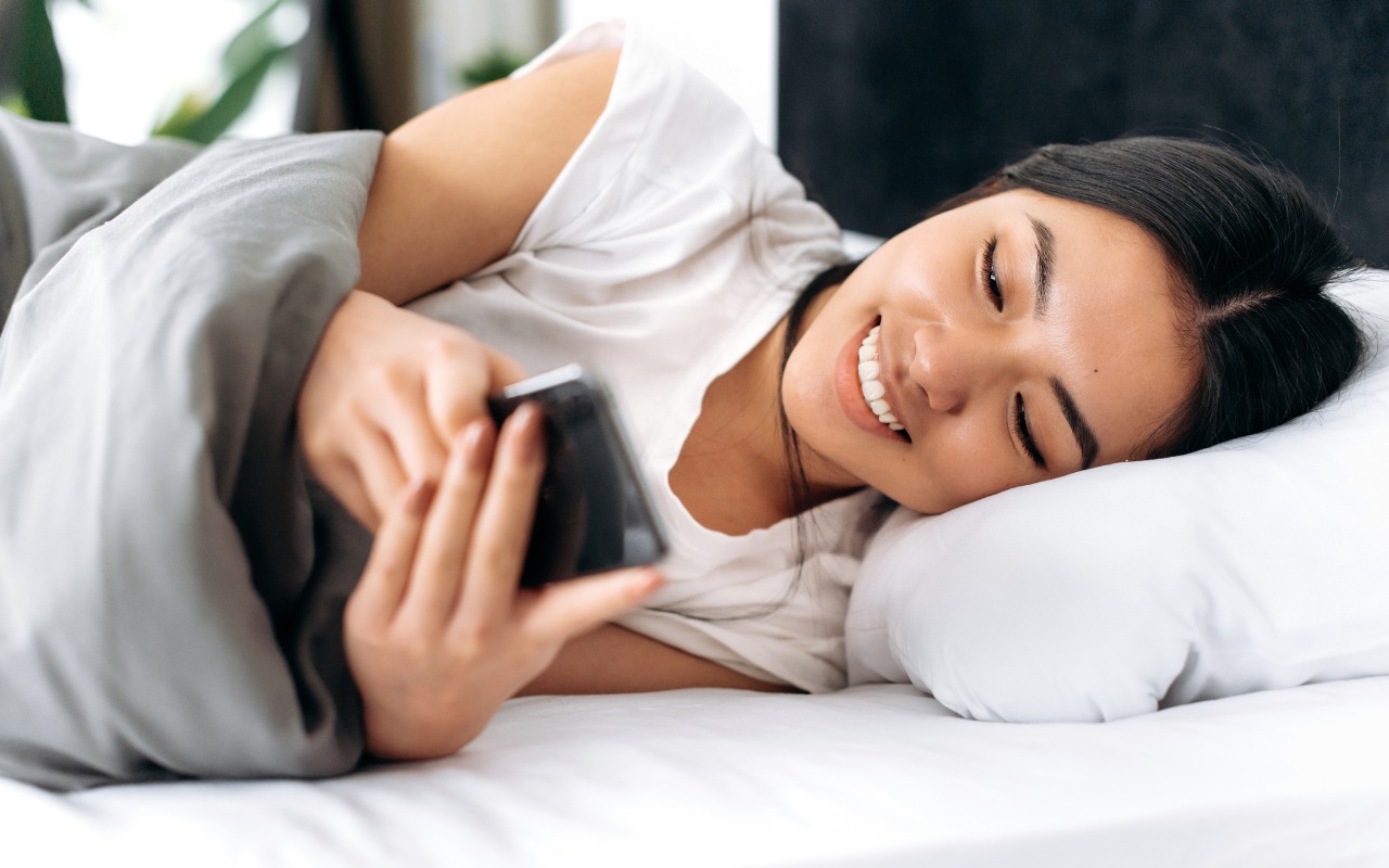 You Can Use Face ID in iOS 16 on Newer iPhones When You’re Lying on